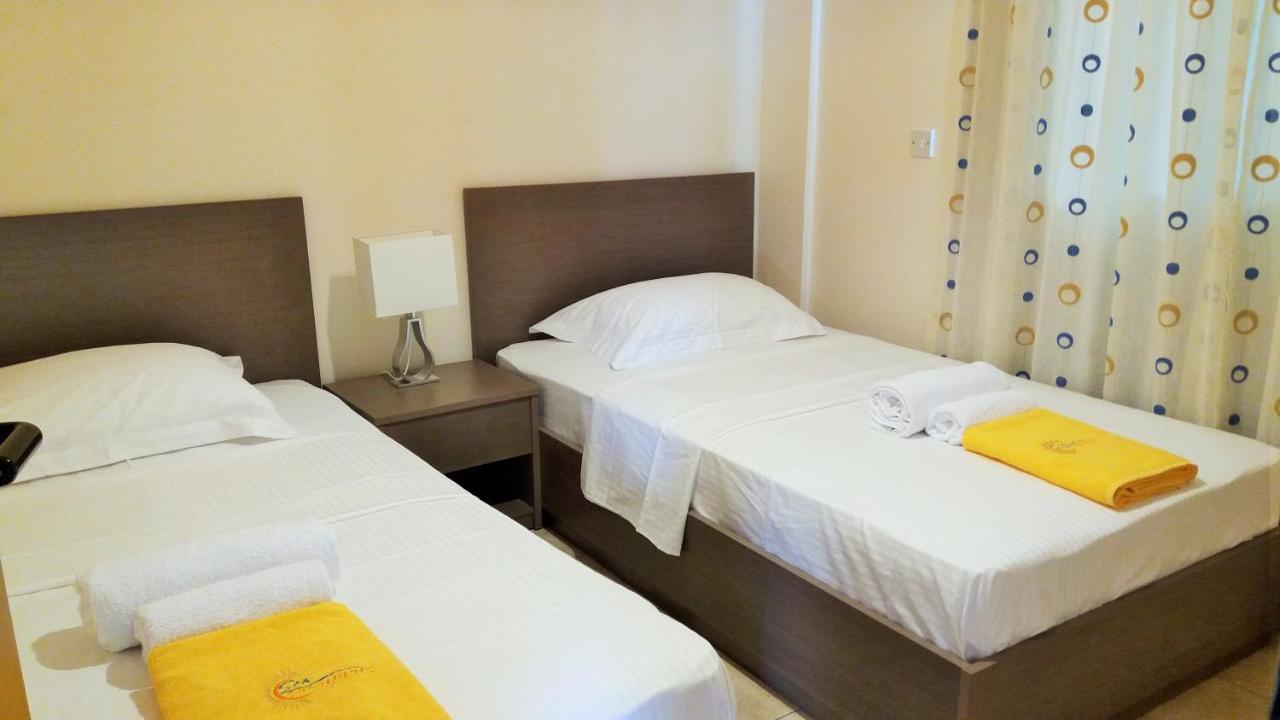 לרנקה 403 Apartment Carisa Artemis Court מראה חיצוני תמונה