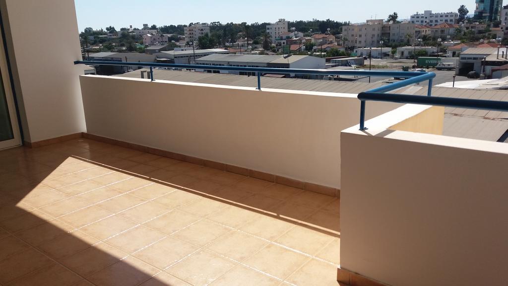 לרנקה 403 Apartment Carisa Artemis Court מראה חיצוני תמונה